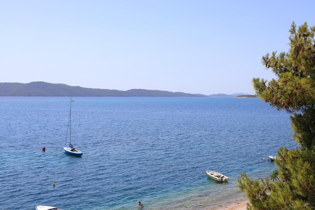 Family Friendly Seaside Apartments Brodarica, Sibenik - 15270 מראה חיצוני תמונה
