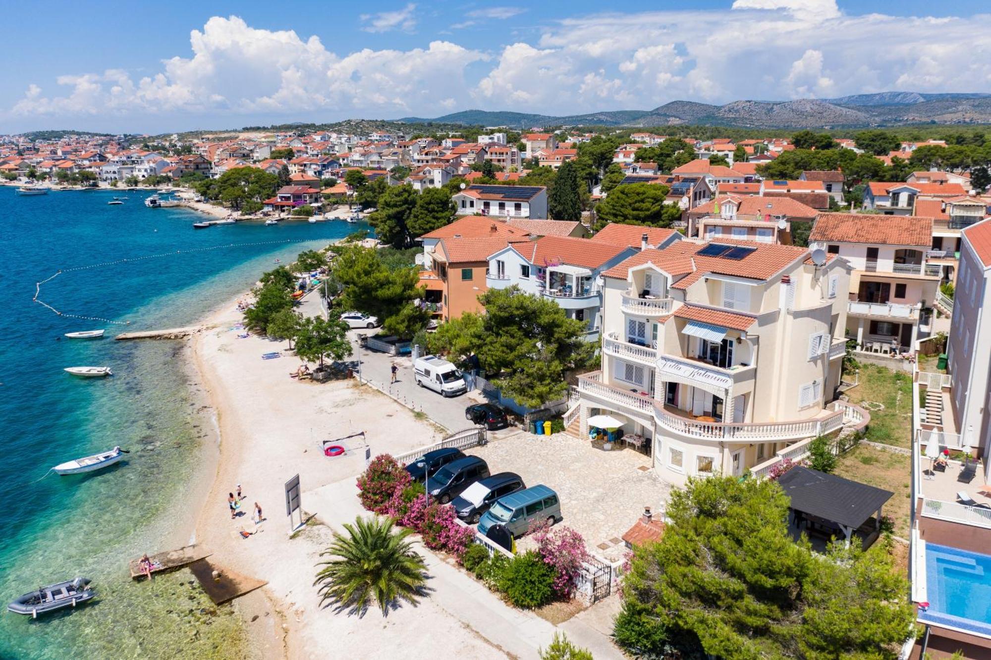 Family Friendly Seaside Apartments Brodarica, Sibenik - 15270 מראה חיצוני תמונה