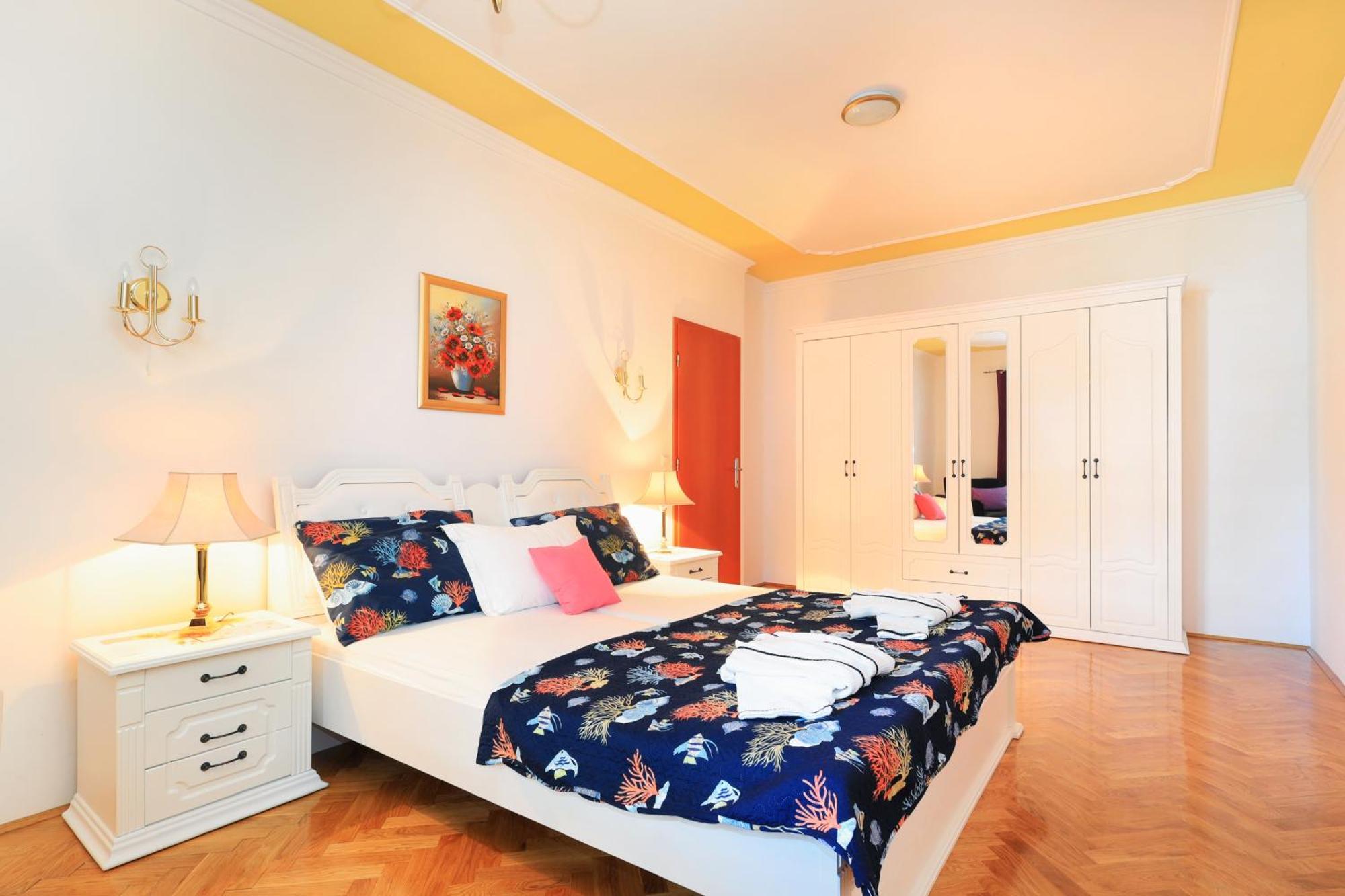 Family Friendly Seaside Apartments Brodarica, Sibenik - 15270 חדר תמונה
